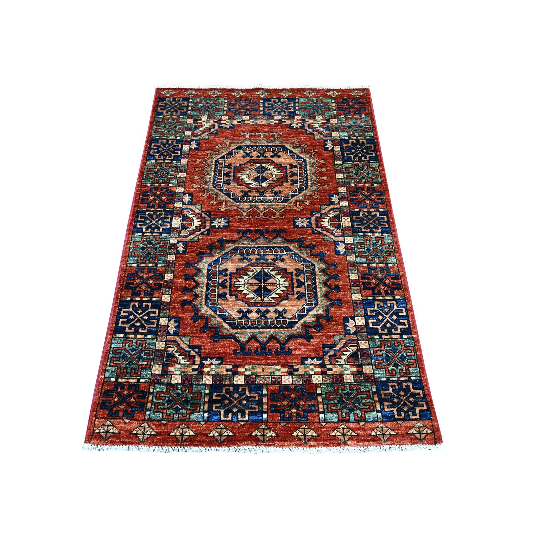 Traditional Wool Hand-Knotted Area Rug 3'1